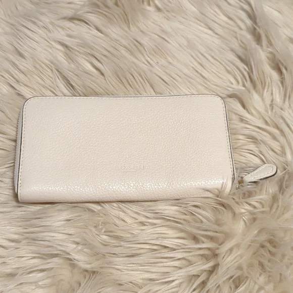 Coach Isla wallet - Picture 3 of 6